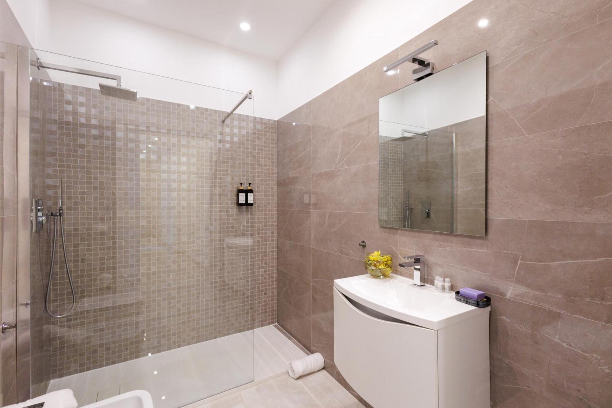 Genoa Lux Apartments With Parking 외부 사진